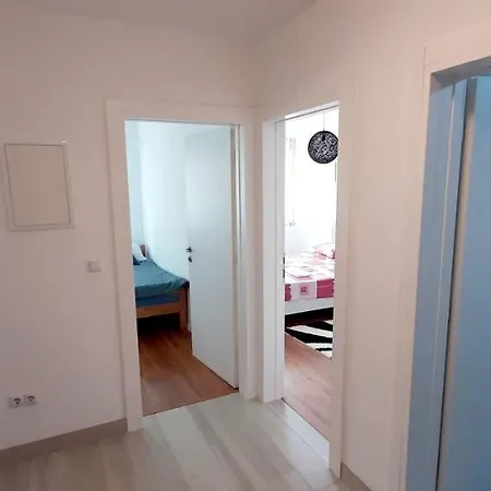 Alem Apartment *