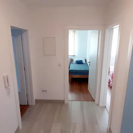 Apartment Alem *